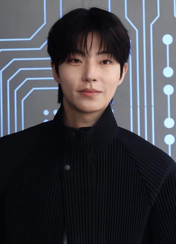 Hwang In-youp