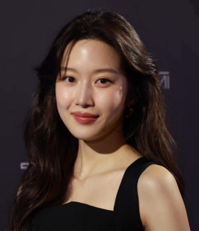 Moon Ka-young
