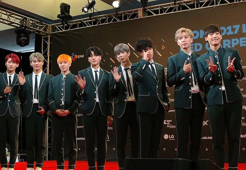 SF9